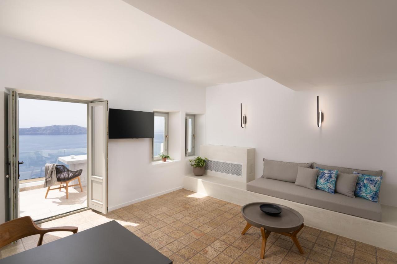 Akasha 4* Fira (Santorini)