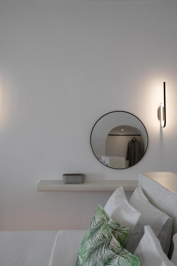 Akasha 4* Fira (Santorini)