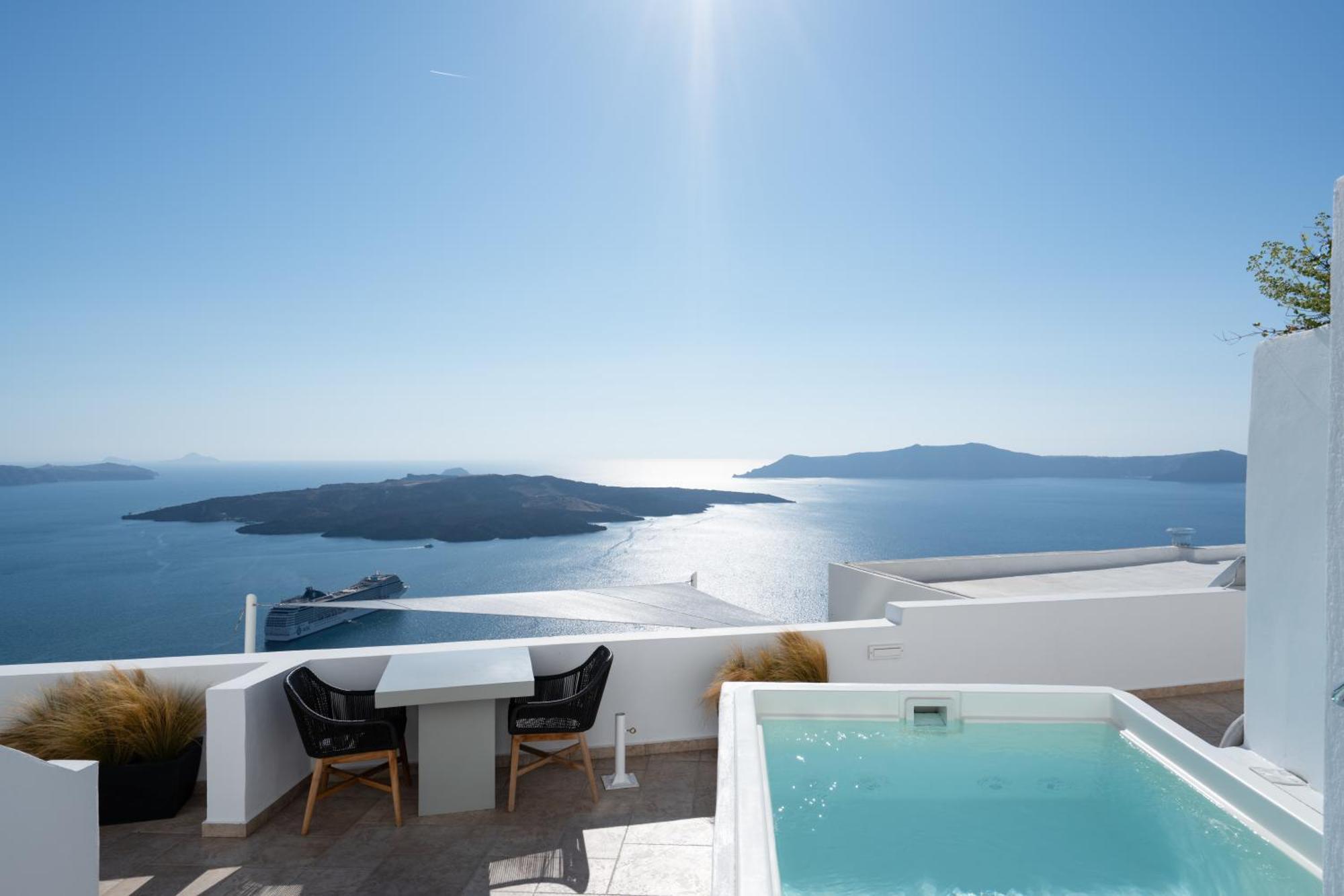 Hotel Akasha